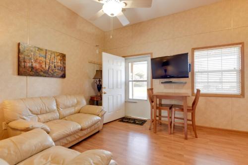 Ski, Hike & Relax in the Smokies! Waynesville Apt