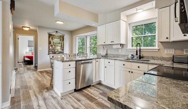 Spacious Colonial | Large Groups | Fire Pit in Brewer