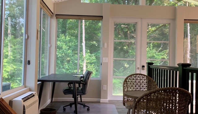 Spacious Split-Level, Basement Apt. w/Gorgeous Sunroom Overlooking Wooded Area.