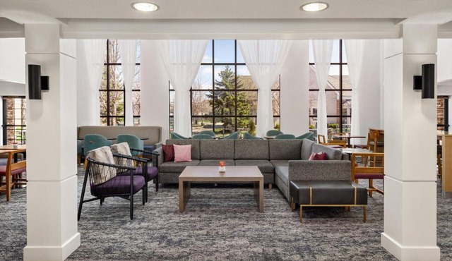 Staybridge Suites Minneapolis-Maple Grove by IHG