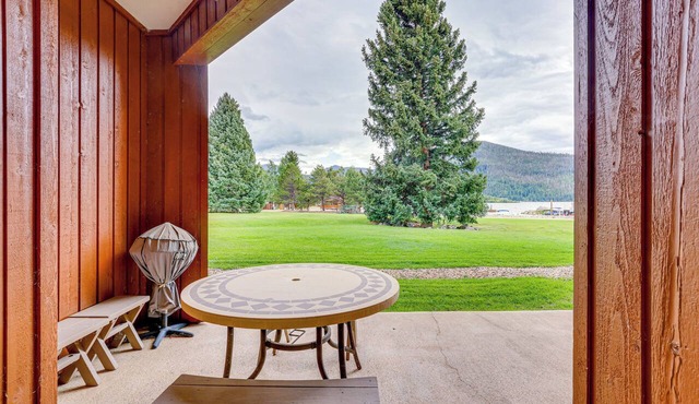 Steps to Shadow Mountain Lake: Grand Lake Condo