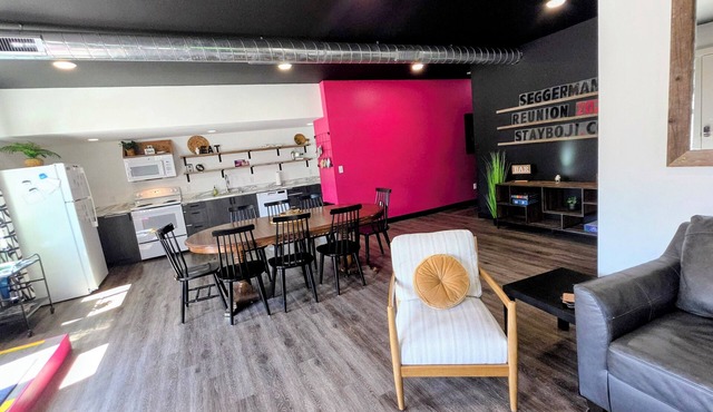 Suite for 9 Guests in Arnolds Park