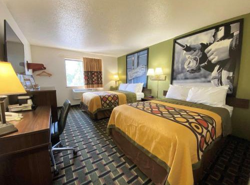 Super 8 by Wyndham Newport News/Jefferson Ave.