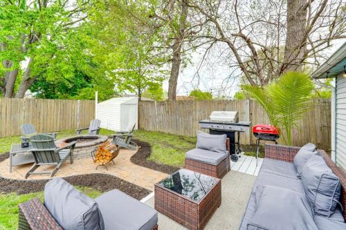Swim, Bike & Fish: Pet-Friendly Lorain Retreat!