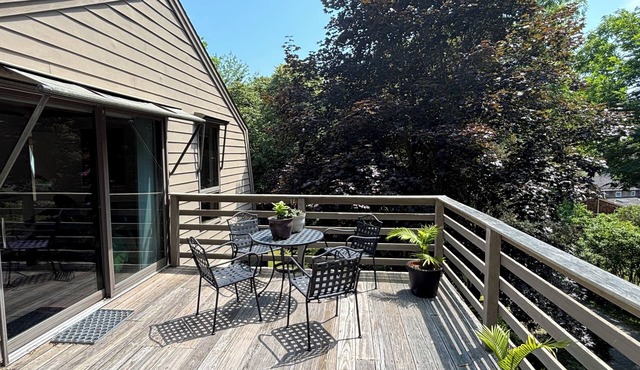 Terrific 2-bedroom house in charming Wading River, a private garden oasis.