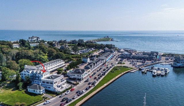 The Eagle’s Nest Penthouse: 360° Views in the Heart of Watch Hill