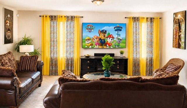 The Green Haven-Modern 3BR Family Home.