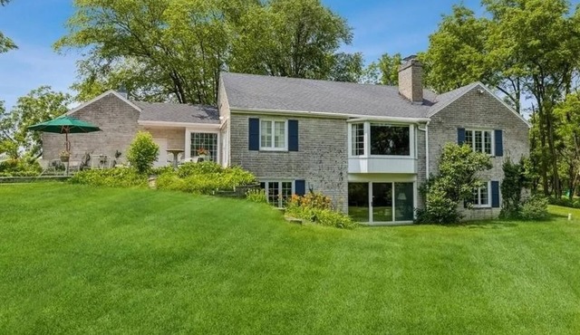 Timber Hill Sanctuary Quiet 34-Acre Getaway