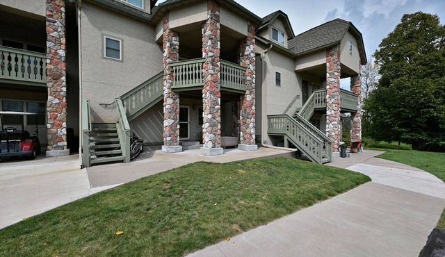 Unit 109 2 Bdrm/2 Ba 2 Bedroom Condo by RedAwning