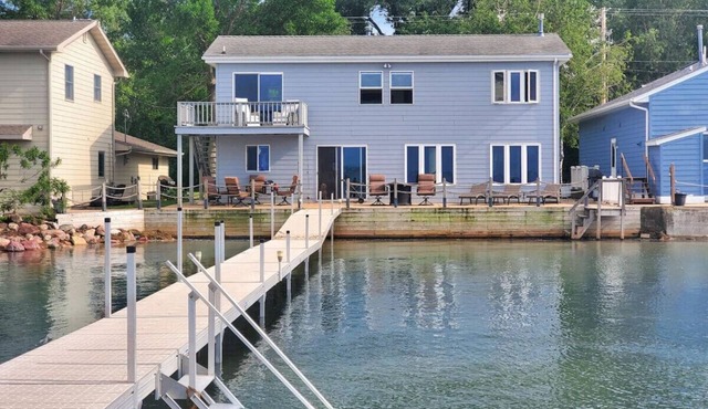 Unsalted Shores Lakehouse on Big Spirit Lake