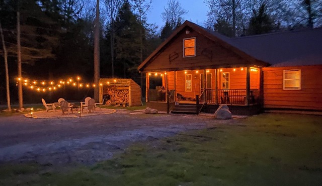 Upstate New York cabin in tug hill region close to Salmon River & Lake Ontario