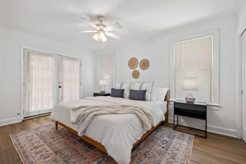 Villa in Zilker - Peaceful Stylish Home with Yard