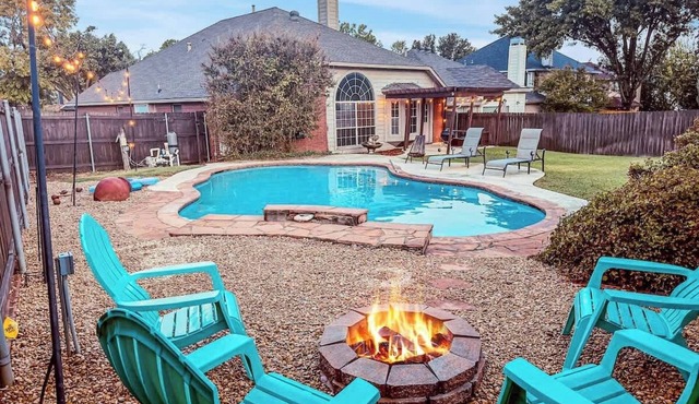 Villa with Pool, BBQ and More