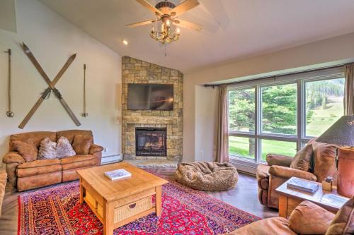 Walk to Ski Lift: Copper Mountain Home w/Hot Tub