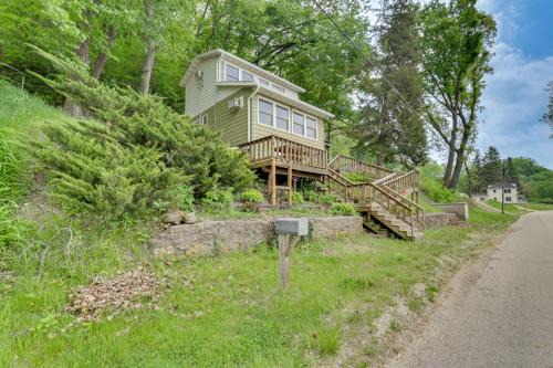 Walk to Wyalusing Beach: Cabin w/River View!