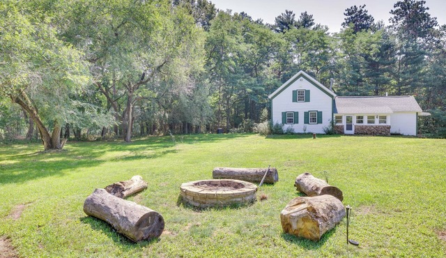 Wisconsin Cabin Getaway Near Castle Rock Late