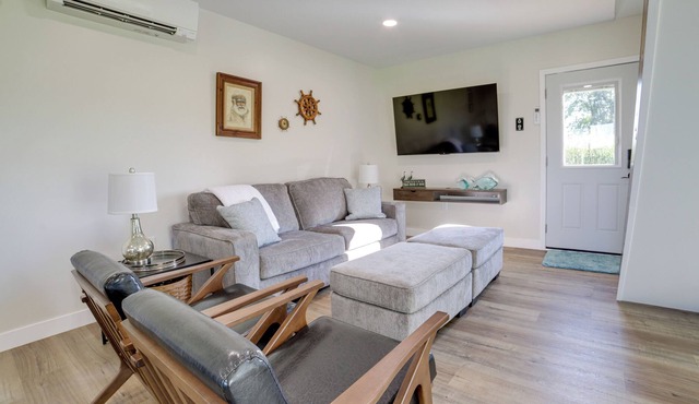 Wolf Lake Vacation Rental with Fire Pit!