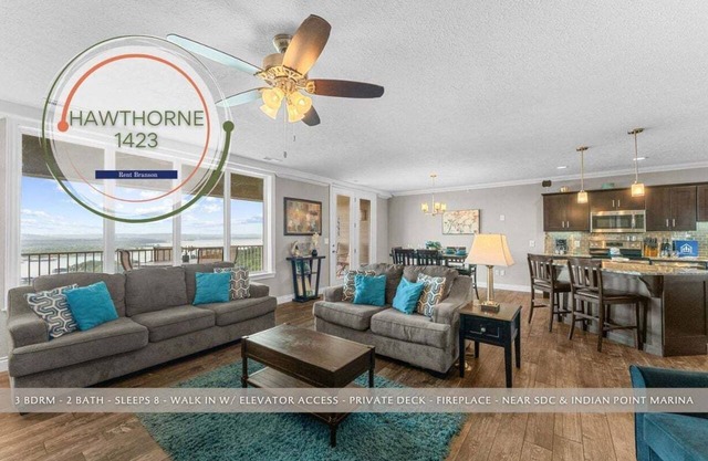 Luxury Condo with Lake Views, Free WiFi & Minutes from Silver Dollar City
