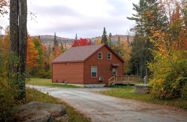 White Mountains Villa Lake View Retreat in Bethlehem