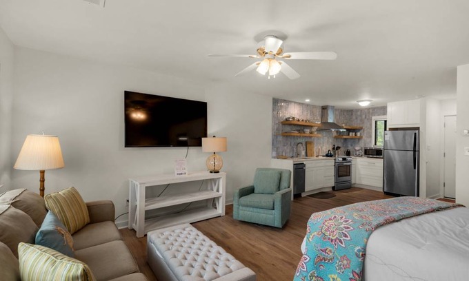 Seagrove Beach Apartment | 47 m² Apartment ∙ 4 guests