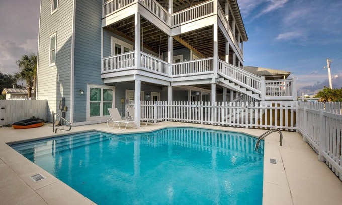 Grayton Beach House | Conch Out in Grayton 6 bed/5 bath prv. pool Gulf View