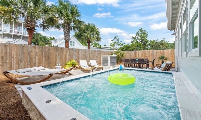 Village of Sugar Beach House | GorgeousNew! Seagove, steps, to beach sleeps 16, pool, sauna, entertainmnt deck