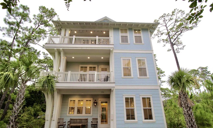 Treetop House | SeaRenity: Treetop/Seacrest π Pool π Golf Cart π PET FRIENDLY π Sleeps 14