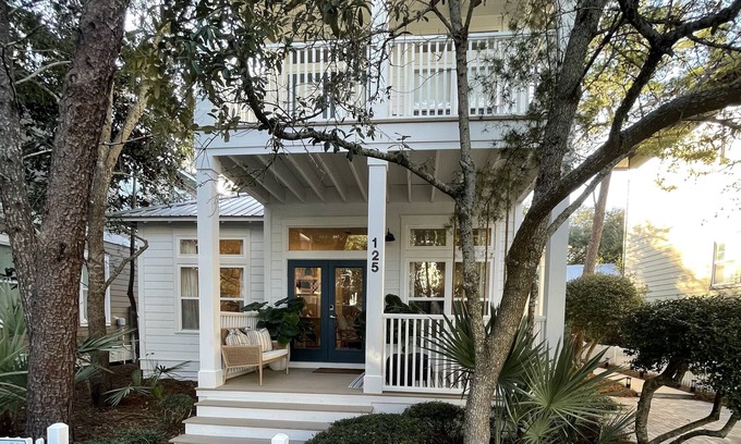 Seagrove Beach House | SERENITY NOW 2.0! South of 30A,Deeded Beach,3 min. walk to the Beach