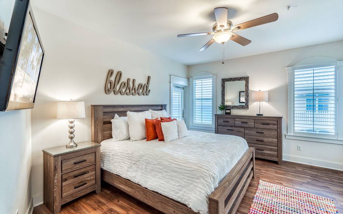 Photo of Bedroom in Seacrest