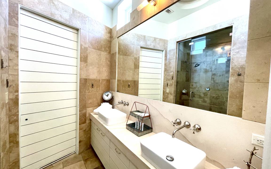 Photo of Bathroom in Seaside