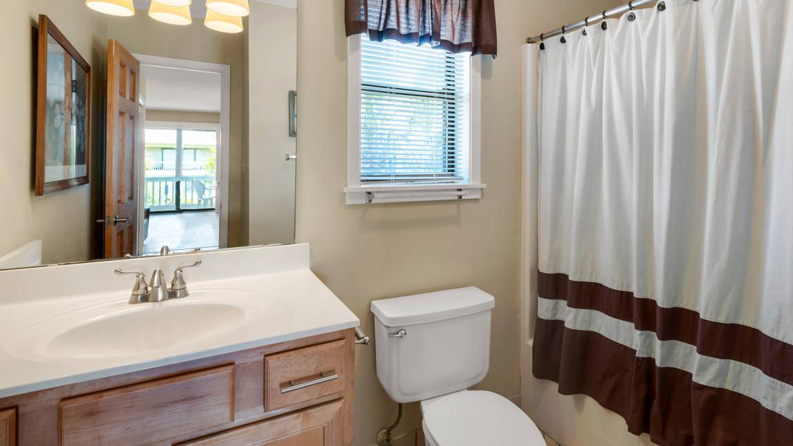 Photo of Bathroom in Seagrove Beach
