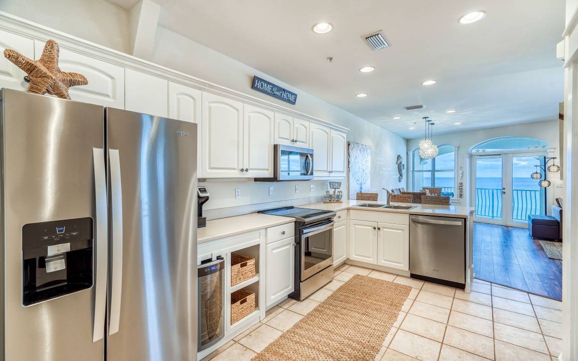 Photo of Kitchen in Seacrest