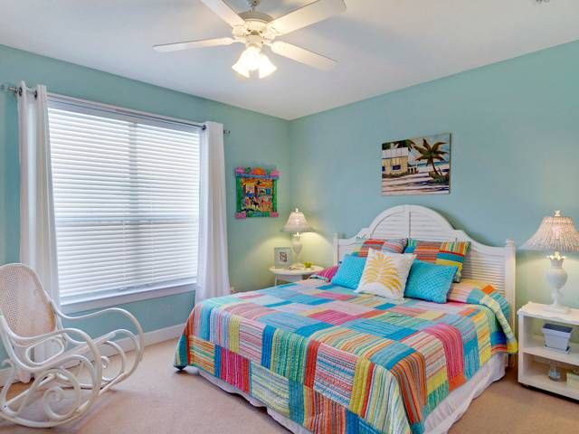 Photo of Bedroom in Gulf Mist