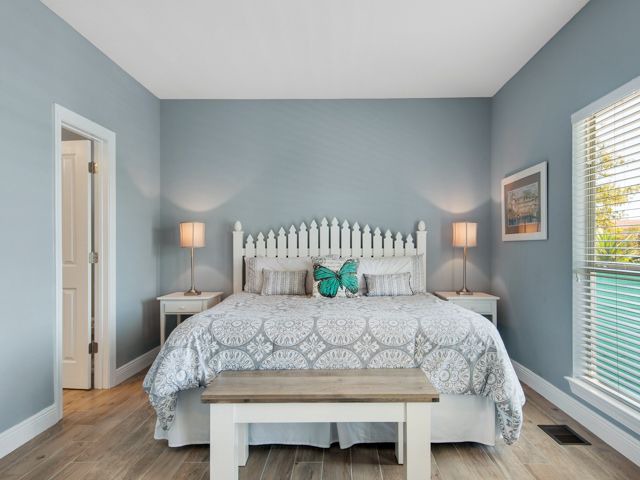 Photo of Bedroom in Gulf Mist