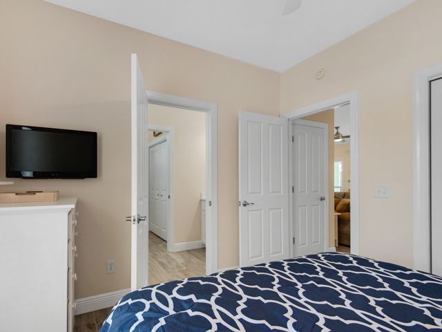 Photo of Bedroom in Gulf Mist