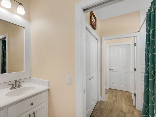 Photo of Bathroom in Gulf Mist