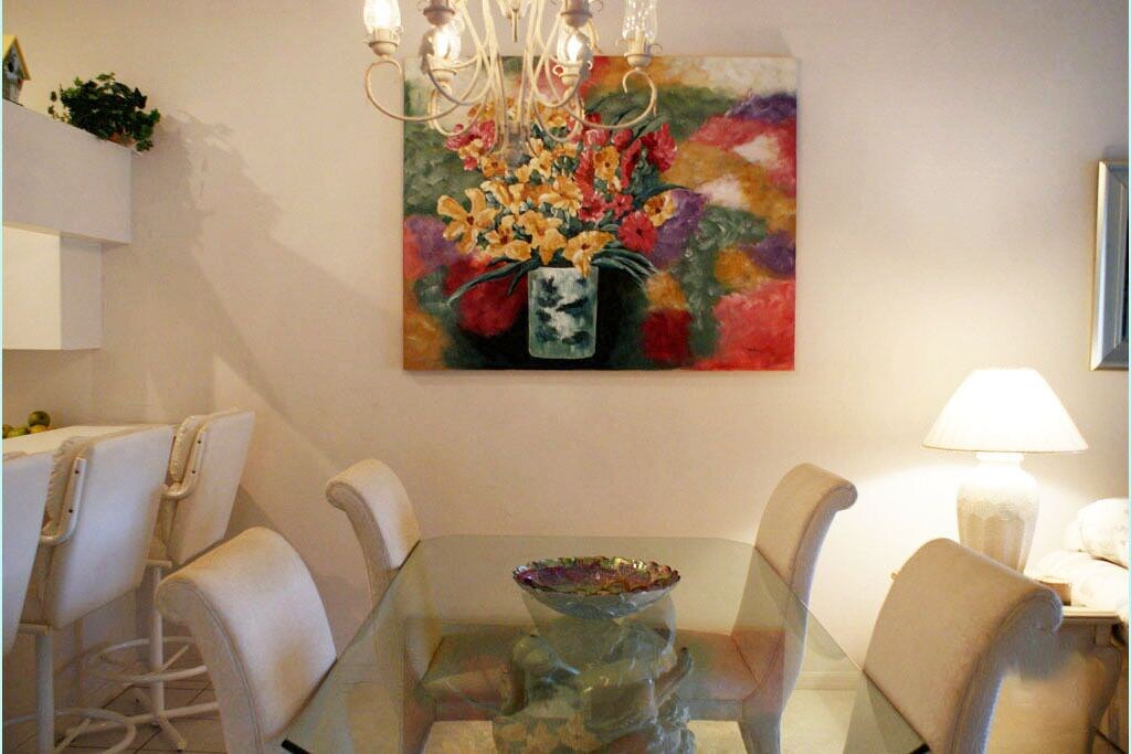Photo of Livingroom in Palm River Estates