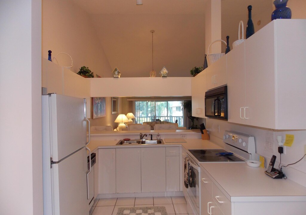 Photo of Kitchen in Palm River Estates