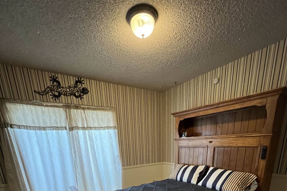 Photo of Bedroom in Cottonwood-Verde Village