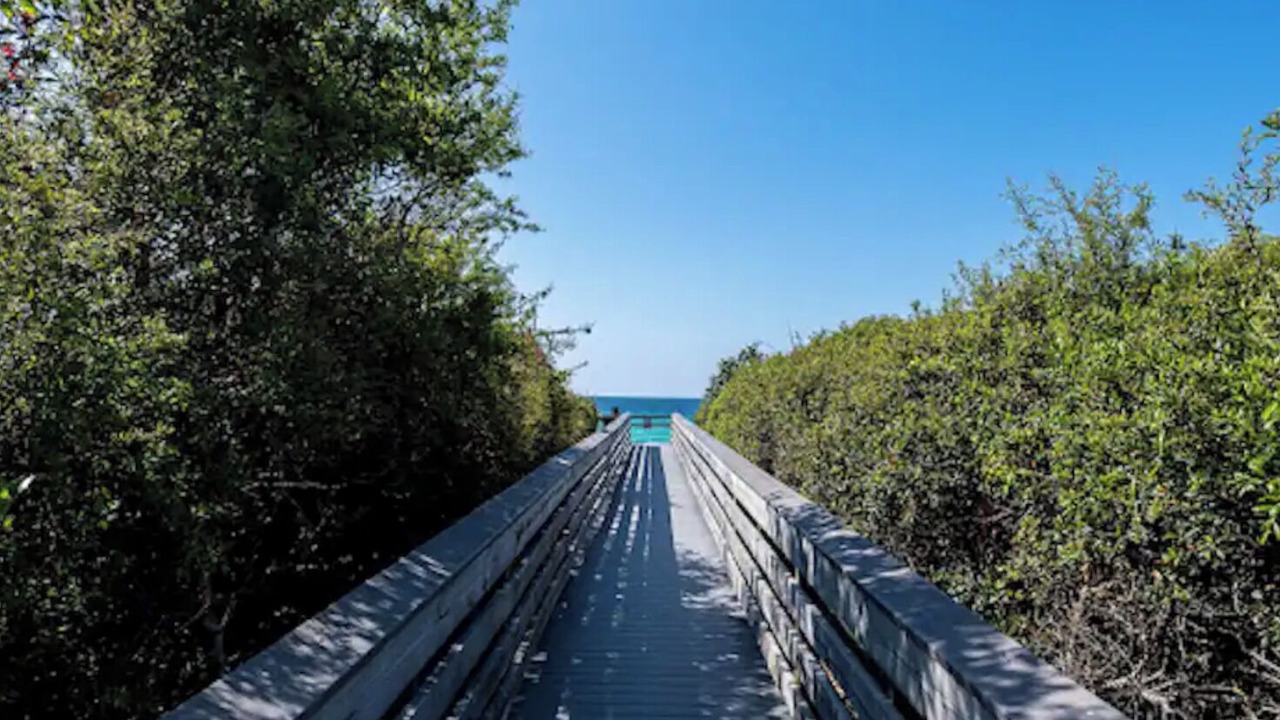Photo of Outdoor in Village of Sugar Beach