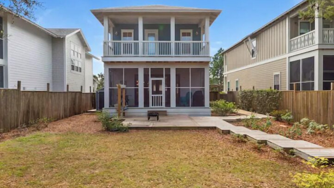 Photo of Outdoor in Village of Sugar Beach