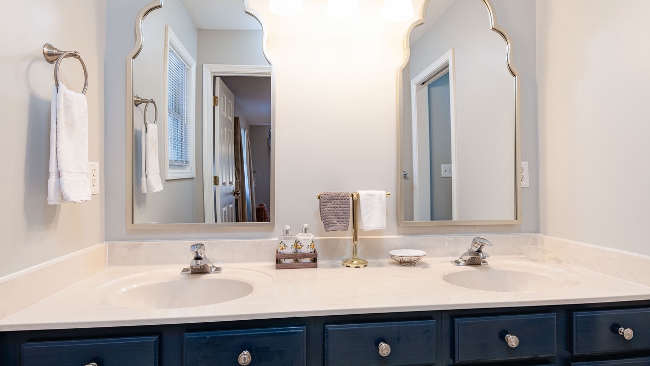 Photo of Others in Candler
