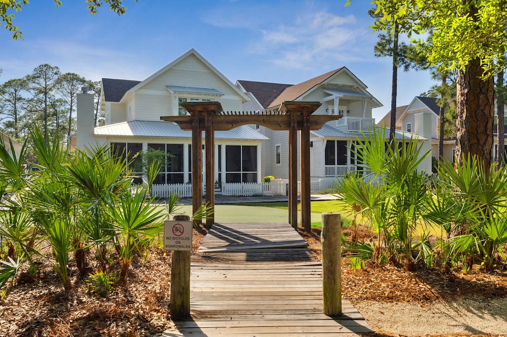 Photo of Outdoor in WaterSound West Beach