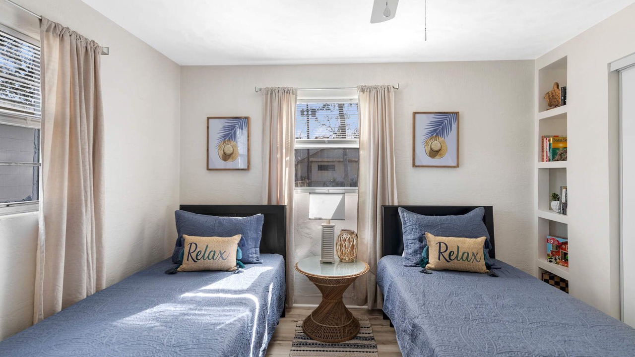 Photo of Livingroom in South Daytona
