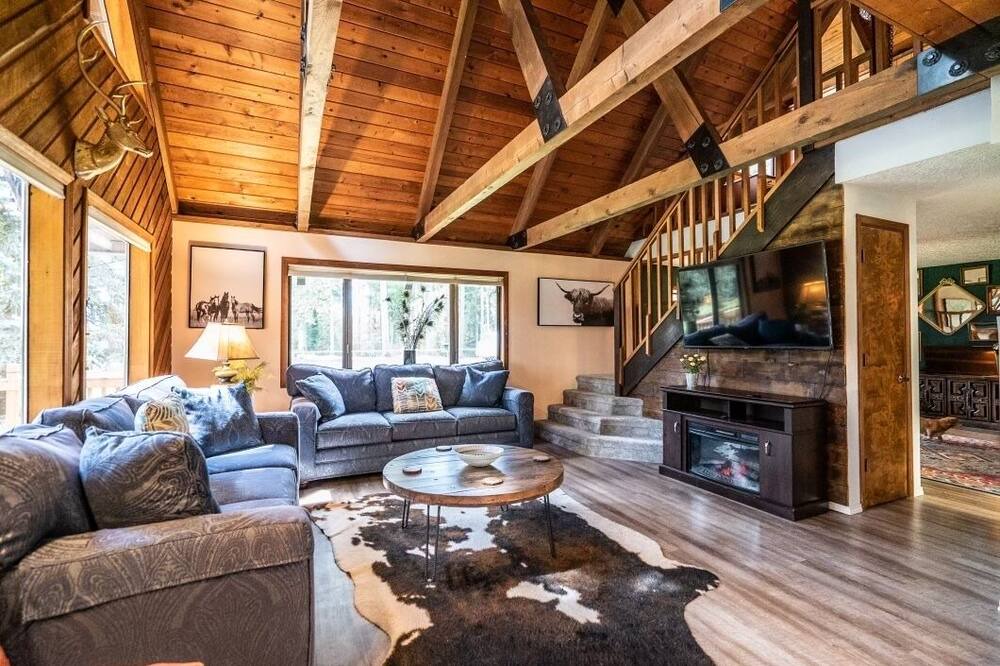 Photo of Livingroom in La Center
