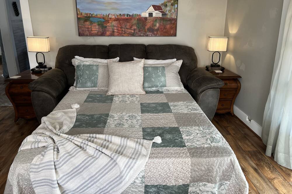 Photo of Bedroom in Fort Payne