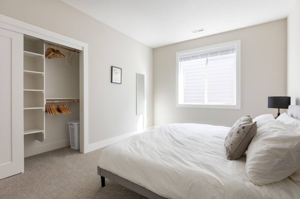 Photo of Bedroom in Bethany