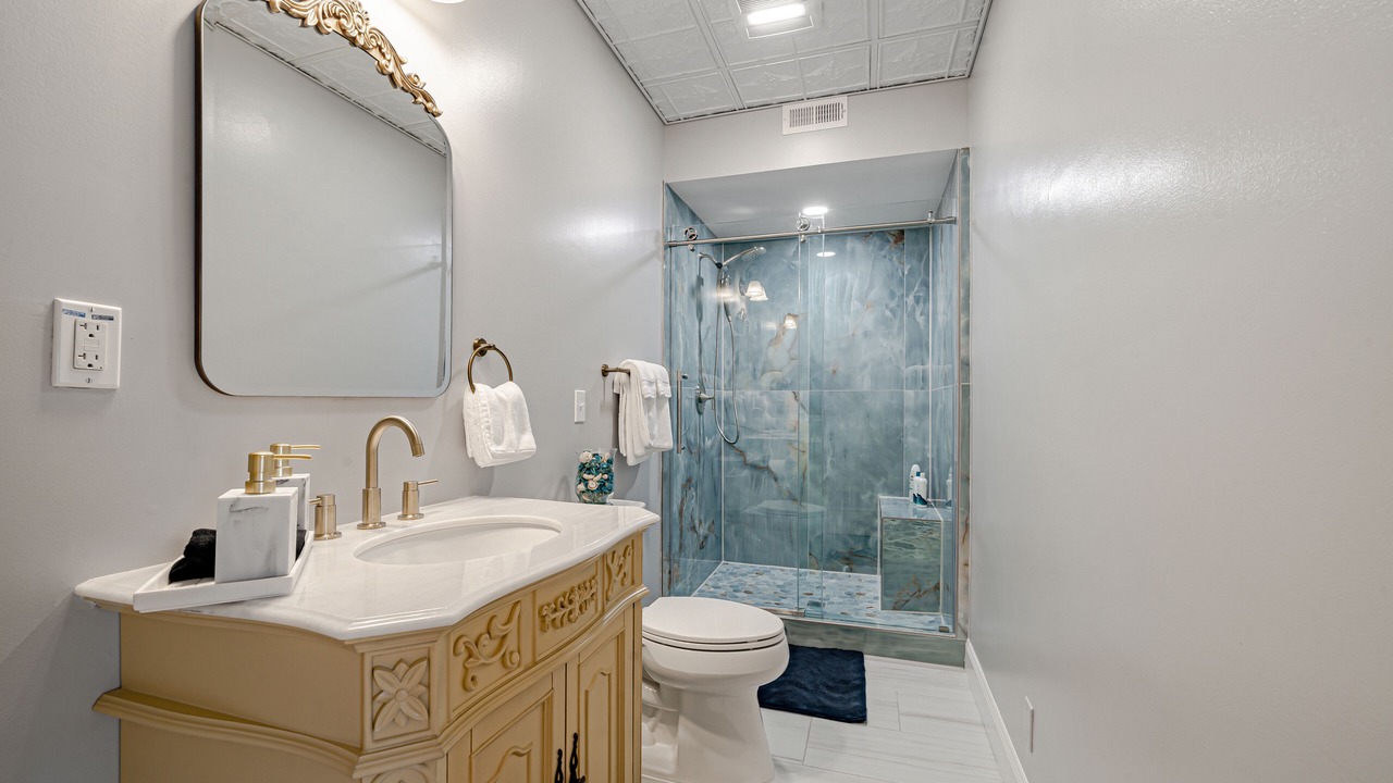 Photo of Bathroom in Greensburg