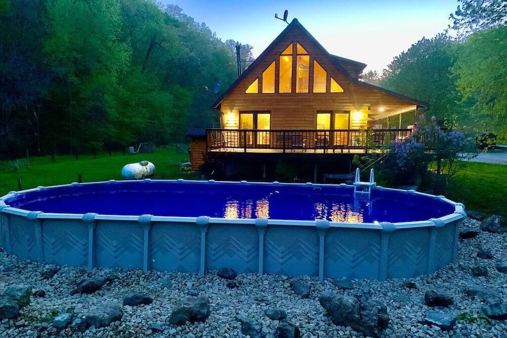 Photo of Outdoor in Lansing