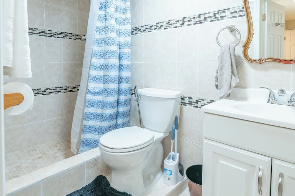Photo of Bathroom in Elkridge